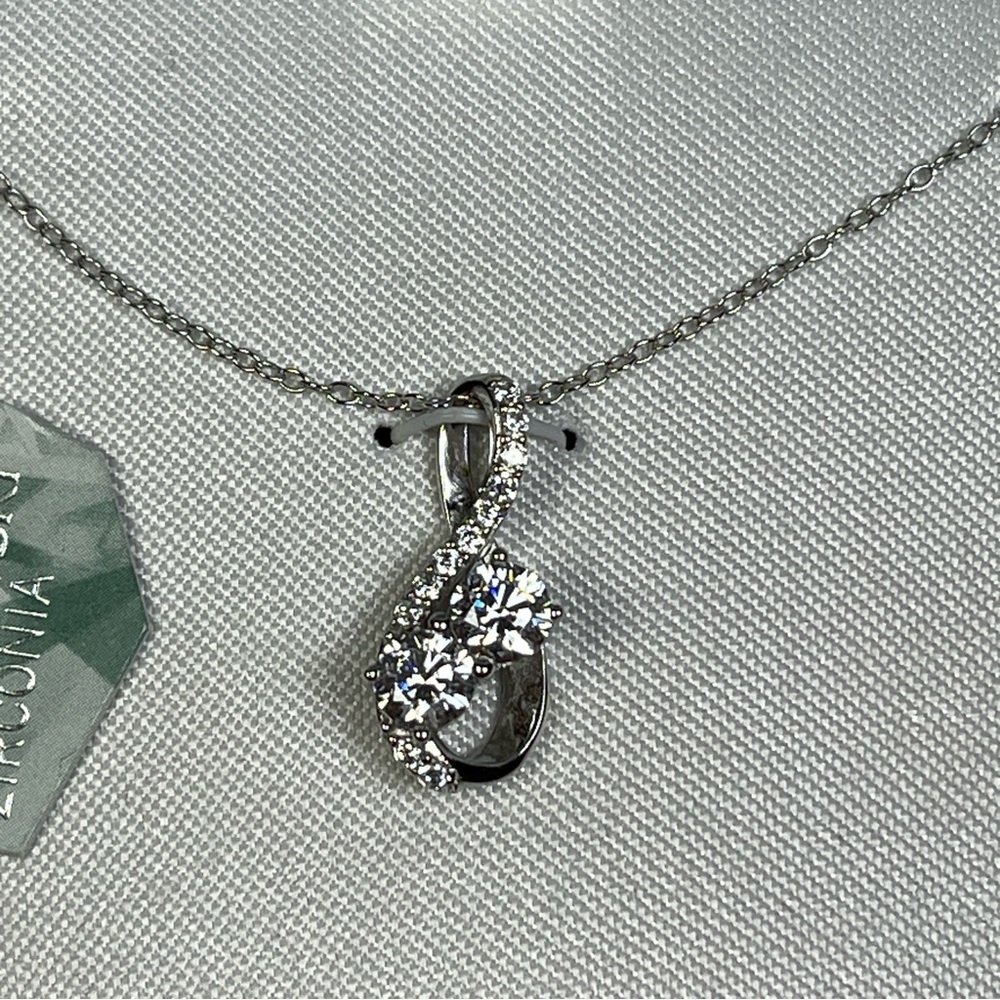 Intertwined My Friend / My Love sterling silver pendant with Swarowski Zirconia - Picture 2 of 9